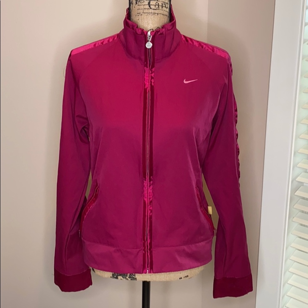 Nike Light Weight Jacket